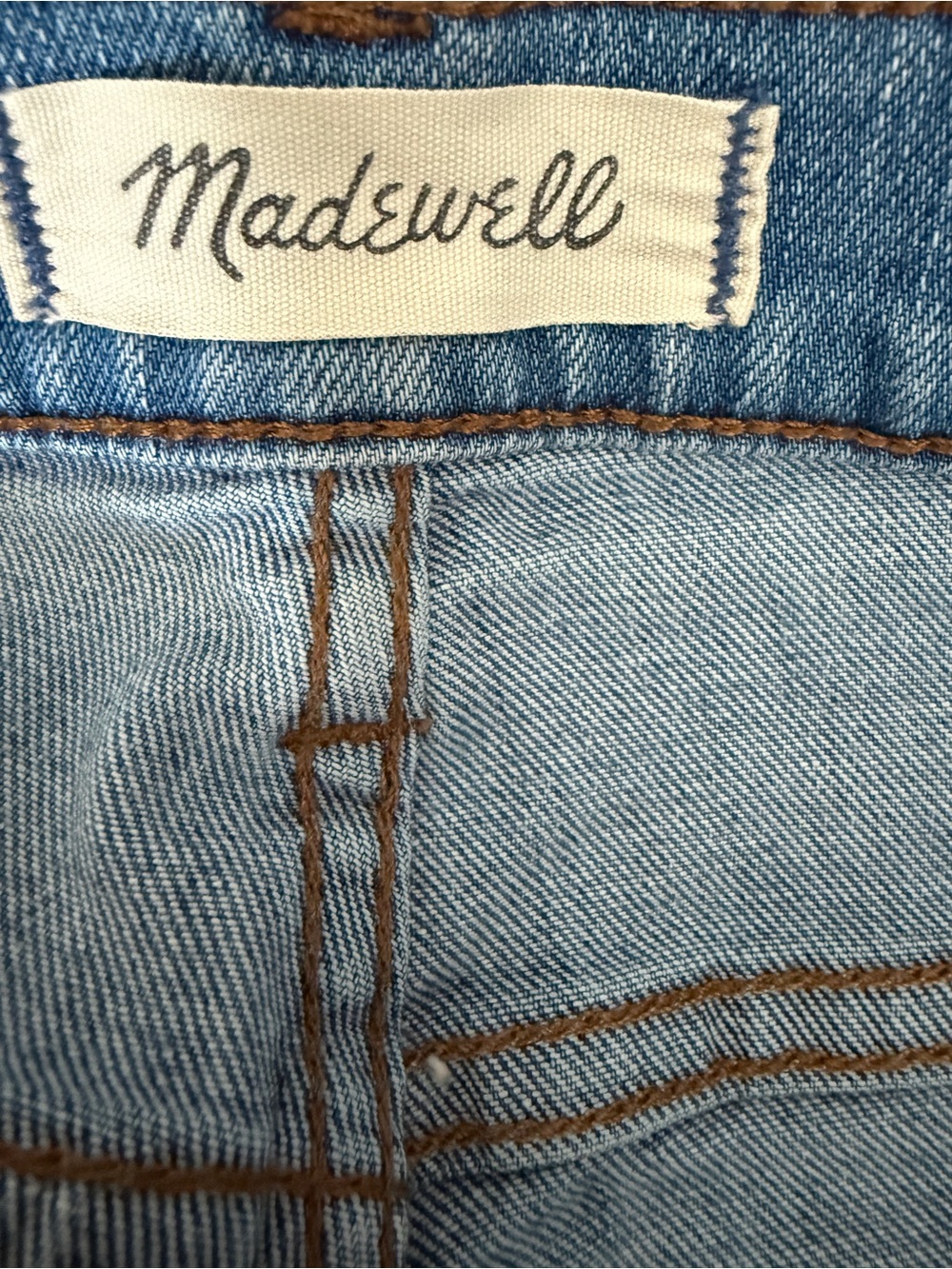 Madewell Style J6523 9” Mid-rise Skinny Jeans in Frankie Wash Torn-Knee Edition - Picture 2 of 11
